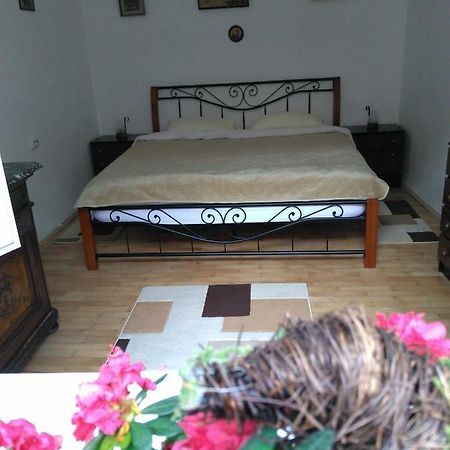 Apartamento Mama Braşov Exterior foto