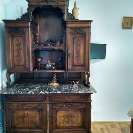 Apartamento Mama Braşov Exterior foto